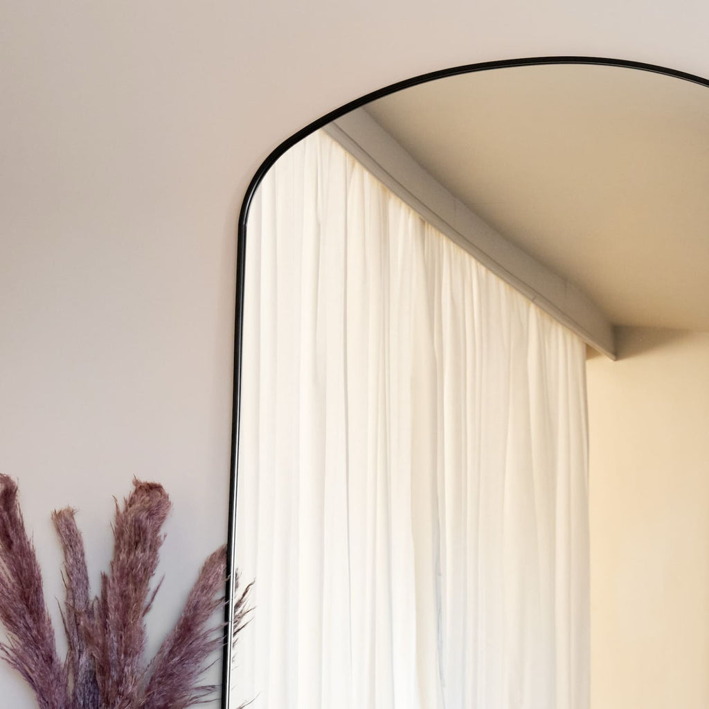 Yoko Black Arched Mirror